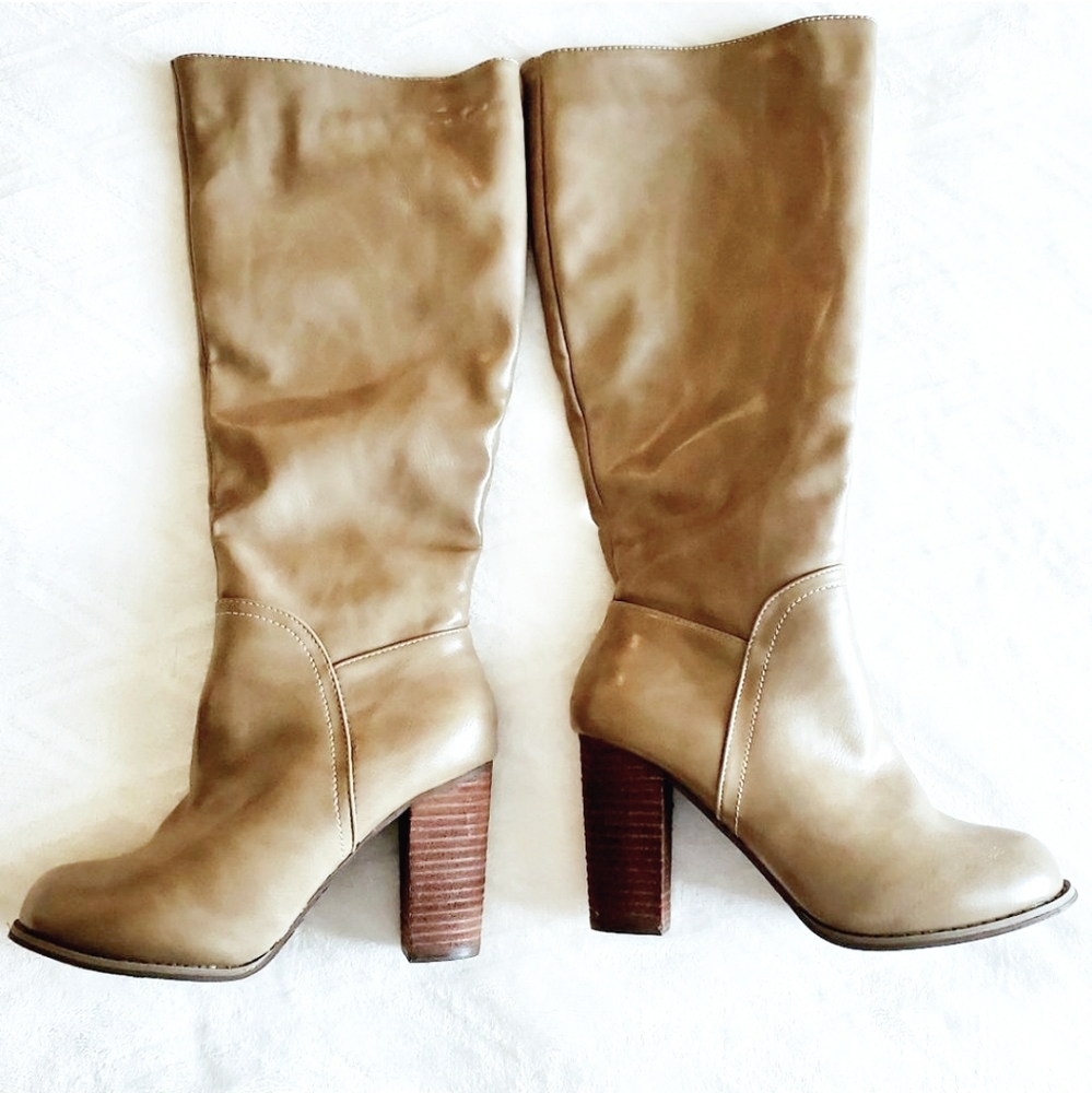 XX SOLD XX dbDk Knee high block chunky heel riding boots - Picture 2 of 5